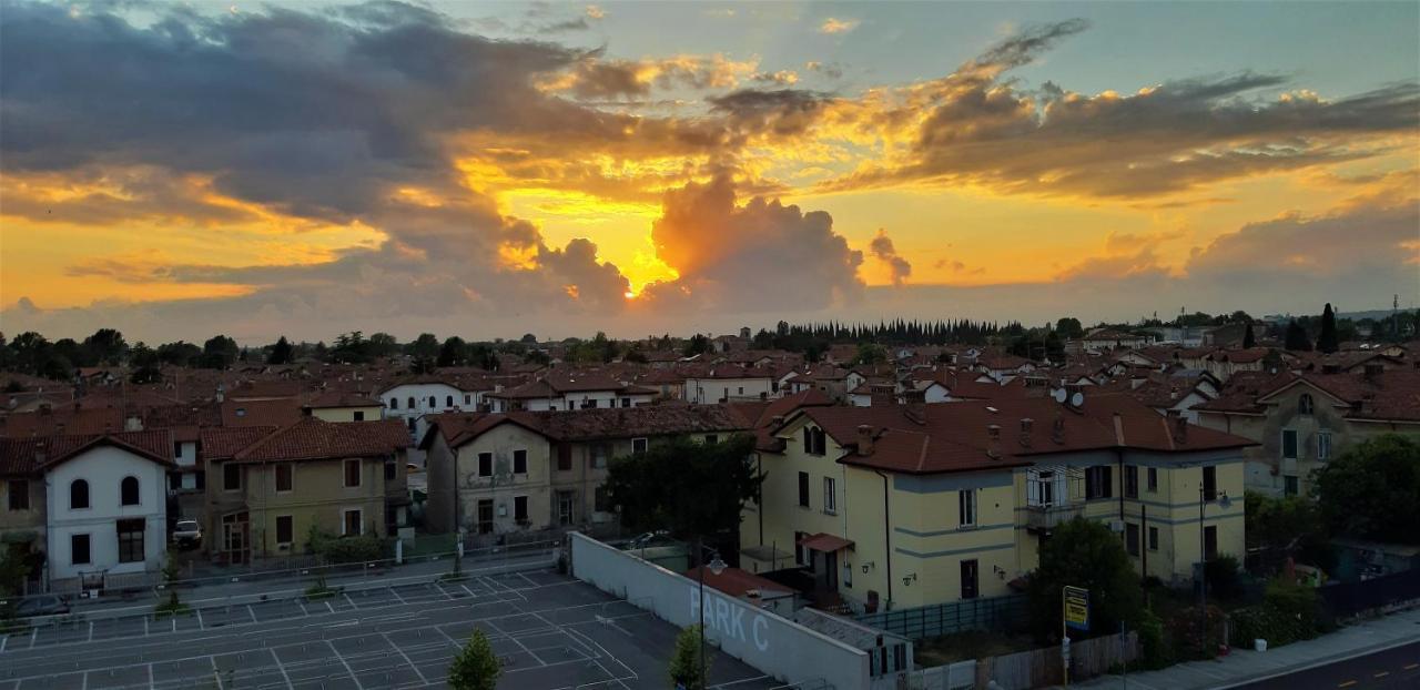 Nuovo Albergo Operai Monfalcone Bagian luar foto