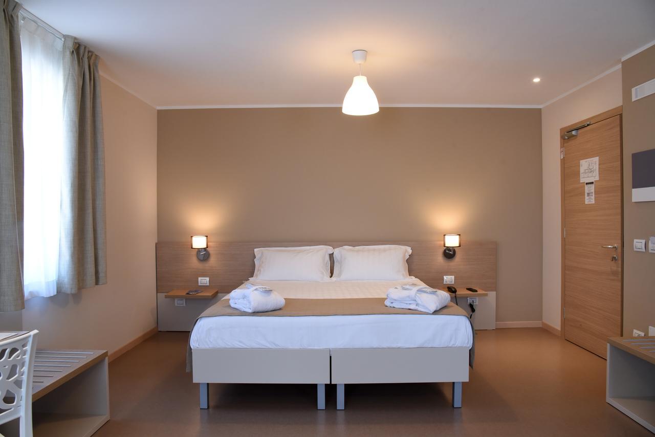 Nuovo Albergo Operai Monfalcone Bagian luar foto